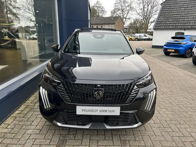 Peugeot 2008 1.2 Hybrid 145 PK GT 2025 Hybride Benzine 5