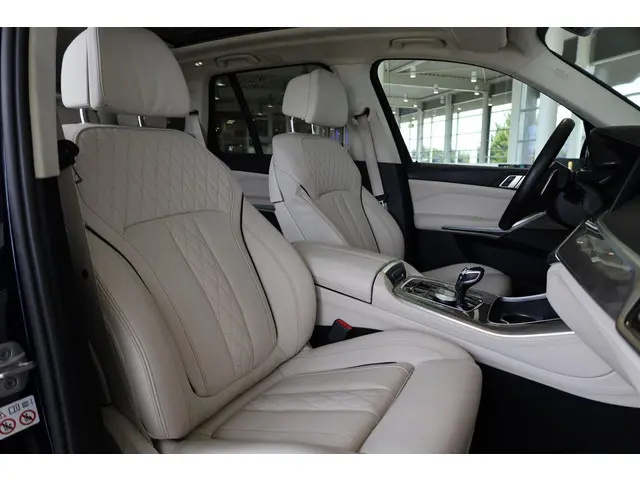 BMW X5 xDrive45e 2021 Hybride Benzine 8