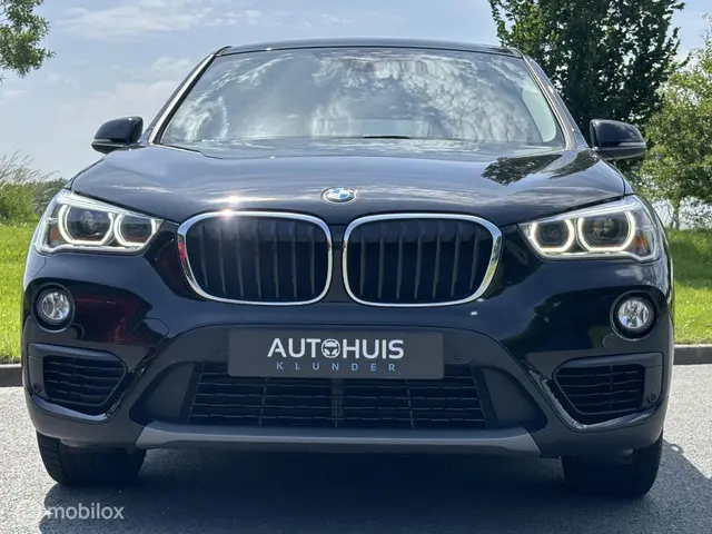 BMW X1 sDrive18i High Executive 2018 Benzine 4