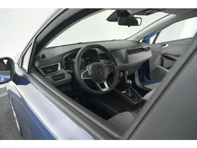 Renault Clio TCe 90 GPF Evolution 2024 Benzine 2
