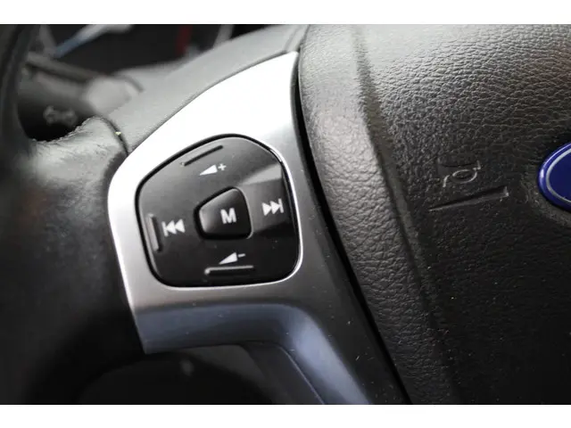 Ford EcoSport 1.0 EcoBoost Titanium 2016 Benzine 26