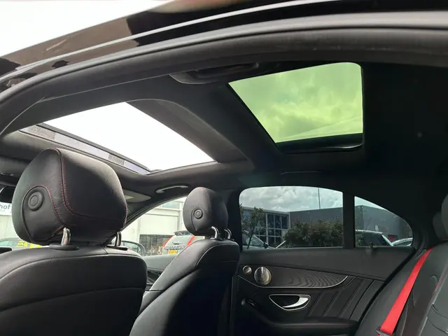 Mercedes-Benz C-Klasse AMG 43 4MATIC / PANO 2018 Benzine 20