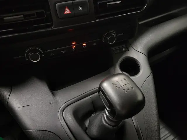 Toyota ProAce CITY 1.5D 130pk L2/H1 Euro 6! 2021 Diesel 11