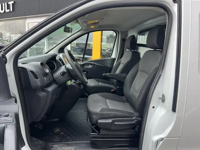 Renault Trafic 2.0 dCi 120 T27 L1H1 Comfort 2021 Diesel 5