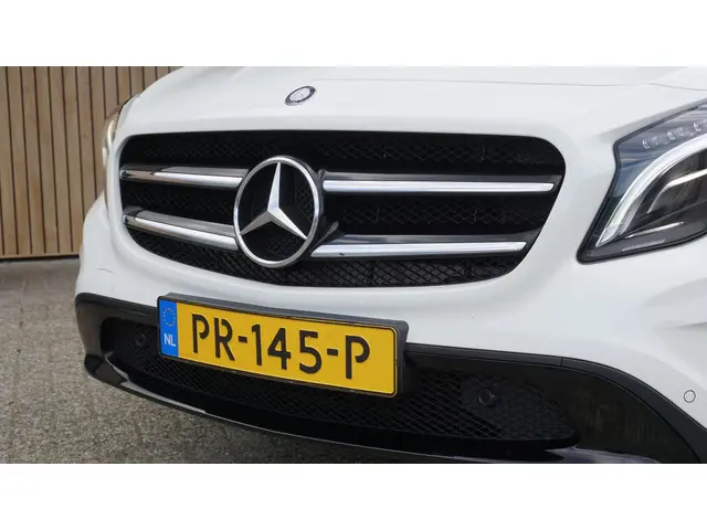 Mercedes-Benz GLA 200 157pk Ambition 2014 Benzine 43