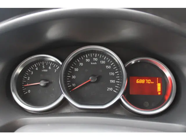 Dacia Logan MCV TCe 90 Stepway 2018 Benzine 16