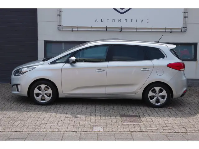 Kia Carens 1.6 GDi Business Pack 2013 Benzine 3