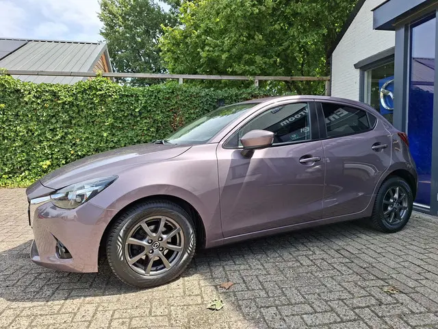 Mazda 2 1.5 Skyactiv-G Skylease+ 2015 Benzine