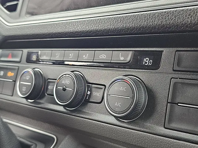 Volkswagen Crafter 35 2.0 2022 Diesel 10