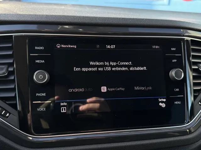 Volkswagen T-Roc 1.5 TSI Sport 2019 Benzine 9