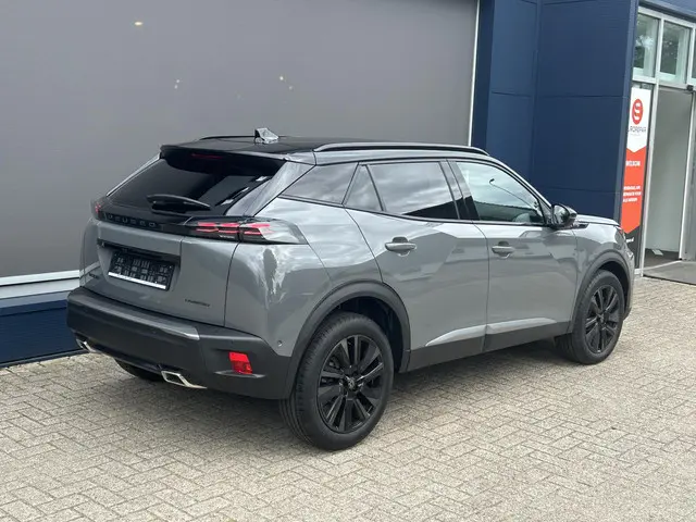 Peugeot 2008 1.2 Hybrid 145 GT 2025 Hybride Benzine 3