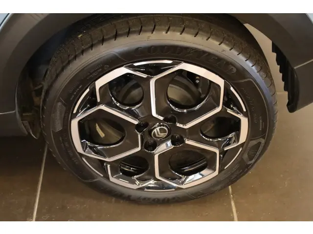 Citroën C3 Turbo 100 Max 2025 Benzine 43