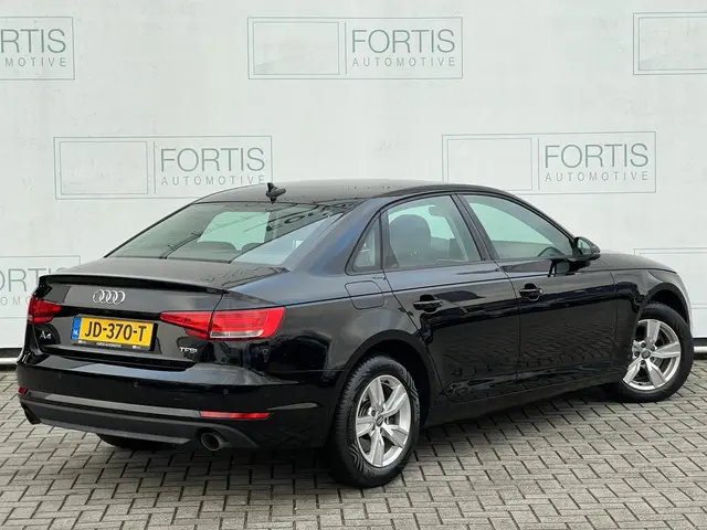 Audi A4 2
