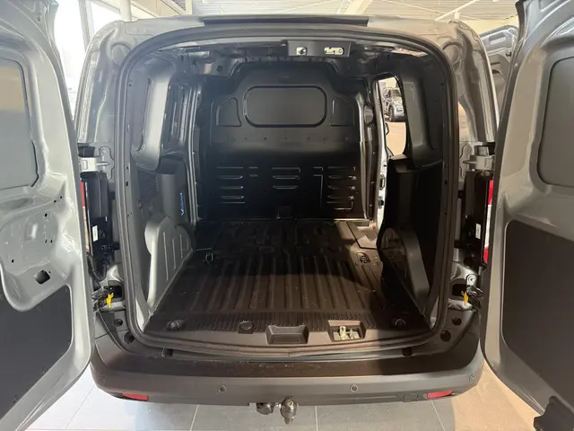 Ford E-Transit Courier Limited 44 kWh 2026 Elektrisch 12