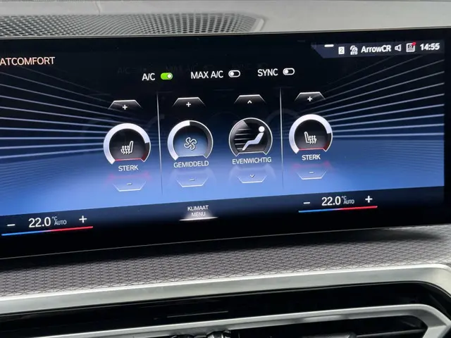 BMW 3 Serie Touring 330e xDrive 2024 Hybride Benzine 17