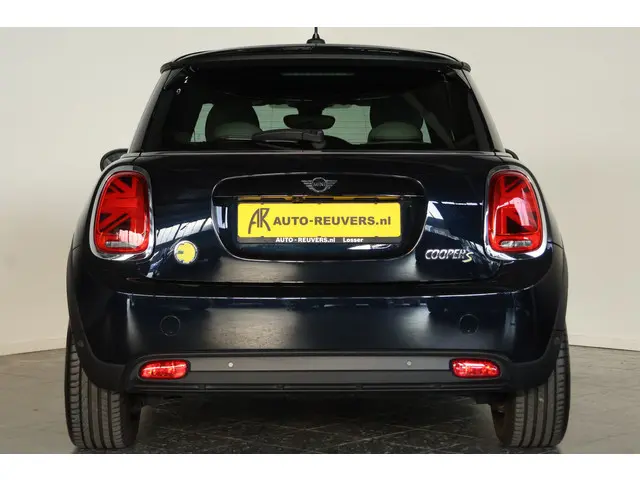 MINI Electric Mini MINI Yours 33 kWh 2022 Elektrisch 8