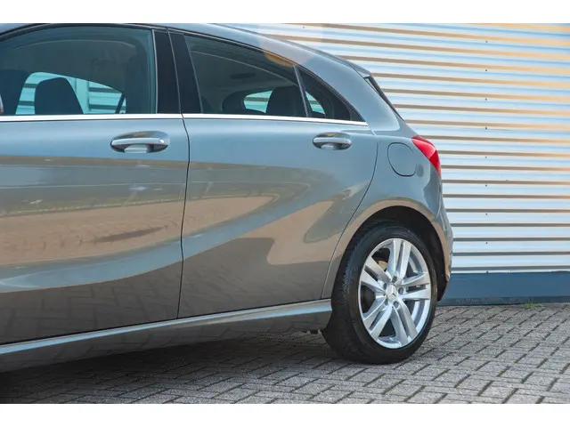 Mercedes-Benz A-Klasse 180 Ambition 2013 Benzine 28