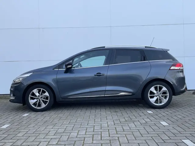Renault Clio Estate 0.9 TCe Limited 2017 Benzine 14