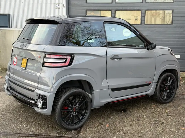 Ligier JS60 Brommobiel Chic 2021 Diesel 11