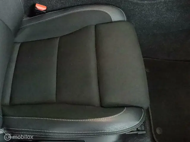 Volvo XC40 1.5 T3 Mom |Cam| stoelverw 2018 Benzine 52