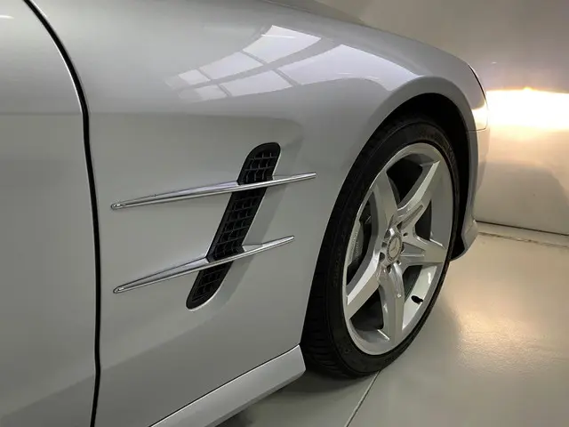 Mercedes-Benz SL 500 2014 Benzine 37