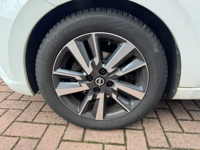 Nissan Micra 0.9 IG-T Tekna 2017 Benzine 16