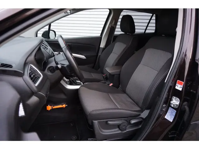 Suzuki S-Cross SX4 1.6 Exclusive AllGrip 2014 Benzine 9