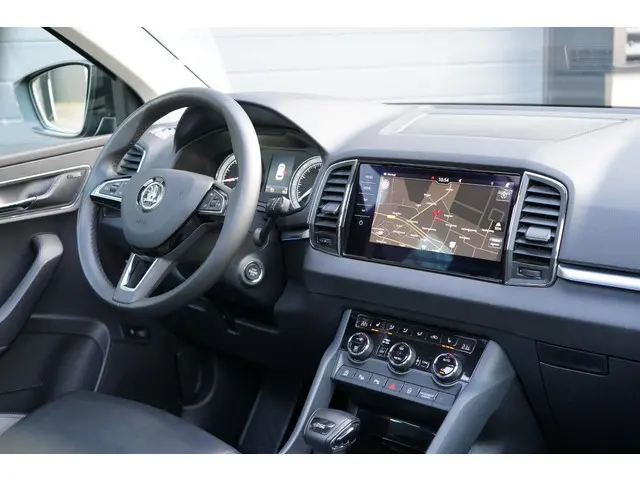 Škoda Karoq 1.5 TSI ACT Style 2018 Benzine 49