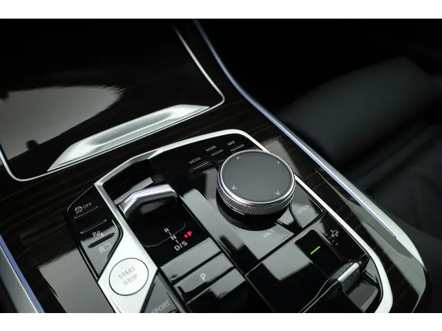 BMW X5 xDrive50e M Sport 2023 Hybride Benzine 37