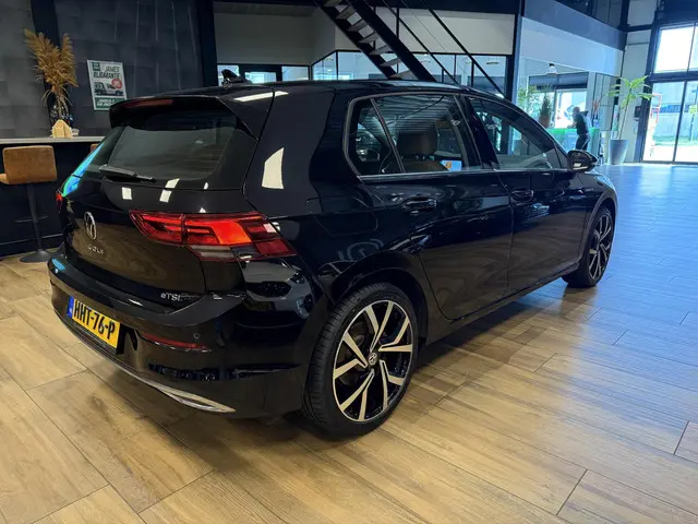 Volkswagen Golf 1.5 eTSI Style DSG 2021 Benzine 5