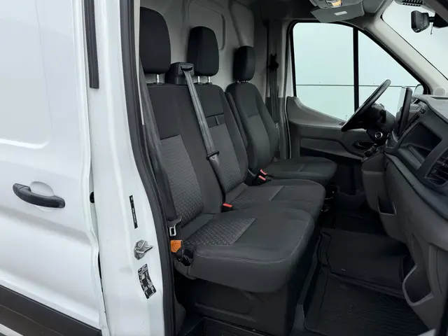 Ford E-Transit 68kWh 184PK 2023 Elektrisch 10