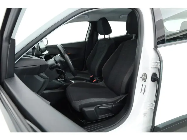 Peugeot 2008 1.2 PureTech Active 2021 Benzine 3