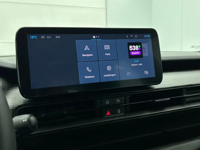 Jeep Avenger Longitude 54 kWh 2023 Elektrisch 27