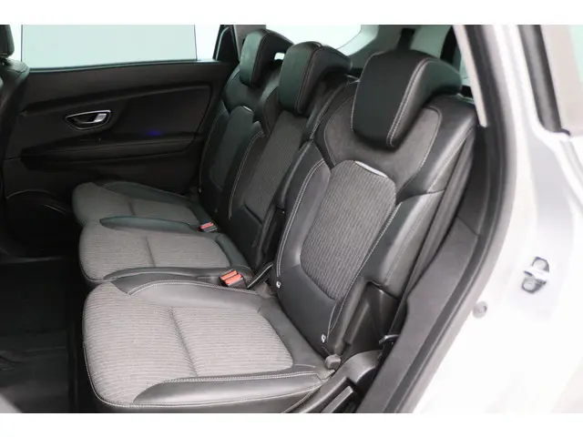 Renault Grand Scénic 1.3 TCe Limited 7p. 2022 Benzine 12