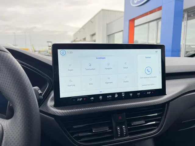 Ford Kuga 2.5 FHEV ST-Line 2024 Hybride Benzine 17