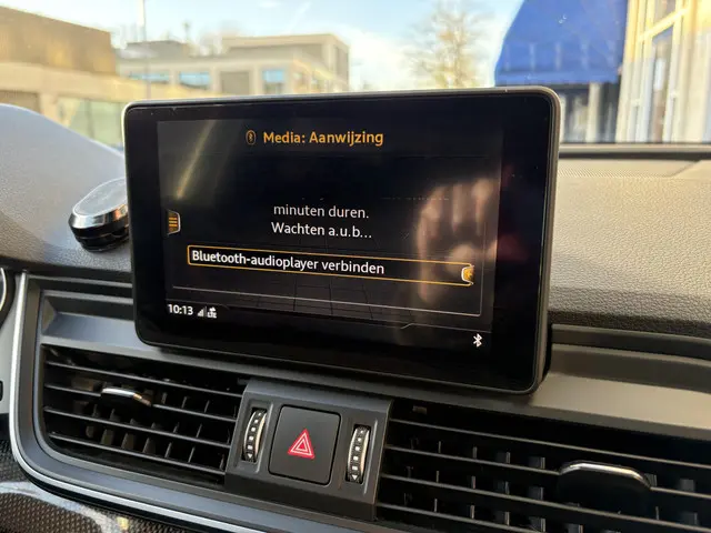 Audi Q5 2.0 TFSI quattro Launch Edition 2017 Benzine 19