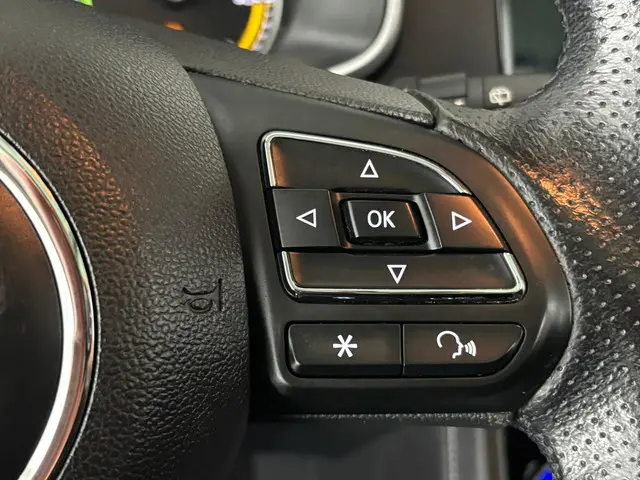 MG ZS EV MG Luxury 45 kWh 2021 Elektrisch 18