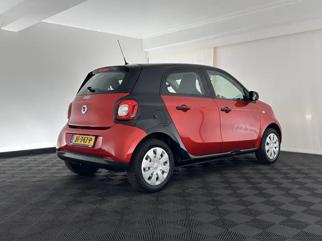 Smart Forfour 1.0 Pure 2016 Benzine 4