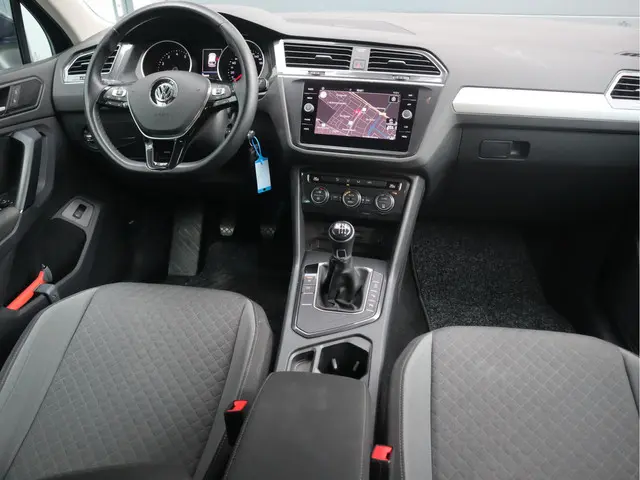Volkswagen Tiguan 1.5 TSI Comfortline 2020 Benzine 3