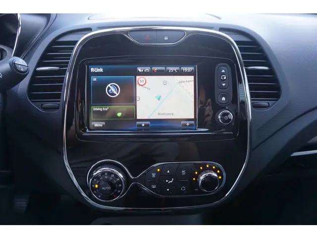 Renault Captur 0.9 TCe Dynamique 2014 Benzine 12