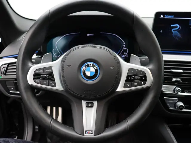 BMW 5 Serie Sedan 545e xDrive 2021 Hybride Benzine 16