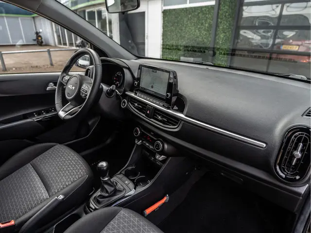 Kia Picanto 1.0 DPi DynamicPlusLine 2022 Benzine 36