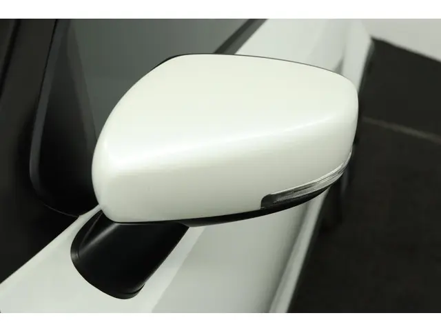 Suzuki Ignis 1.2 Smart Hybrid Style 2021 Benzine 37