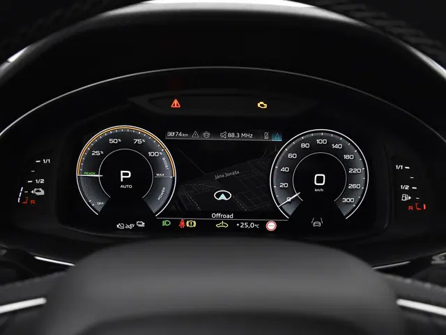 Audi Q8 55 TFSI e quattro Pro Line S 394 PK 2025 Benzine 15