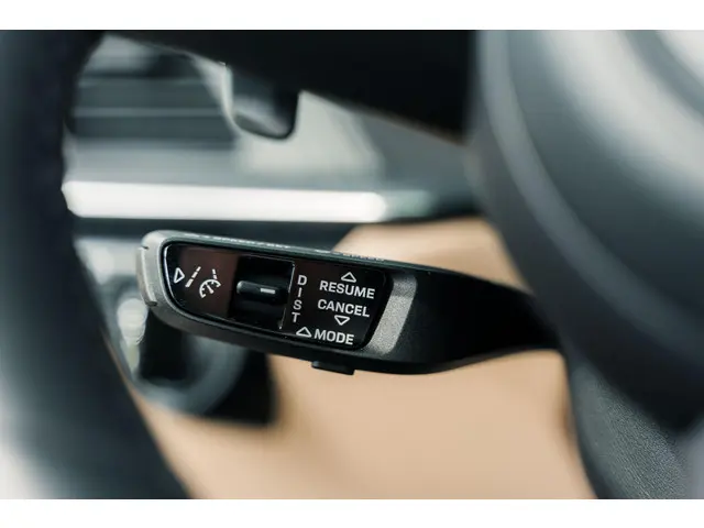 Porsche 911 Turbo S 2023 Benzine 35