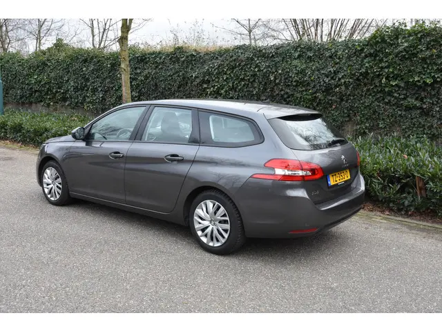Peugeot 308 SW 1.2 PureTech Blue Lease 2018 Benzine 4