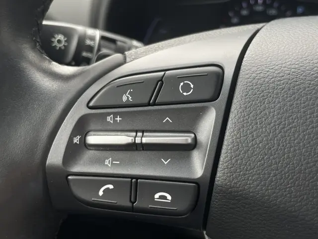 Hyundai Kona EV Limited 64 kWh 2020 Elektrisch 25
