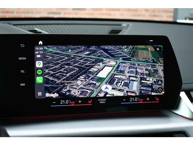 BMW X1 xDrive25e M-Sport 2024 Hybride Benzine 28