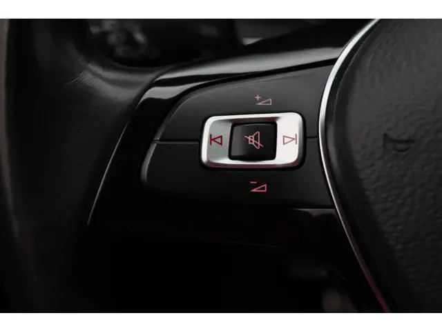 Volkswagen Polo 1.0 TSI Highline 2021 Benzine 34