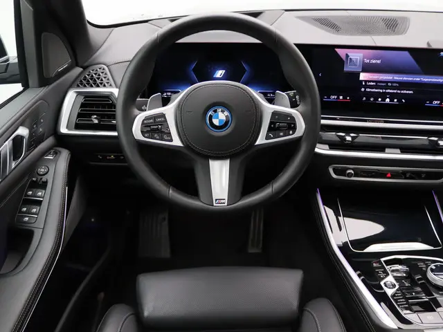 BMW X5 xDrive50e 2024 Hybride Benzine 46